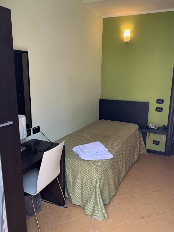 Cerri Hotel Trapani Bagian luar foto