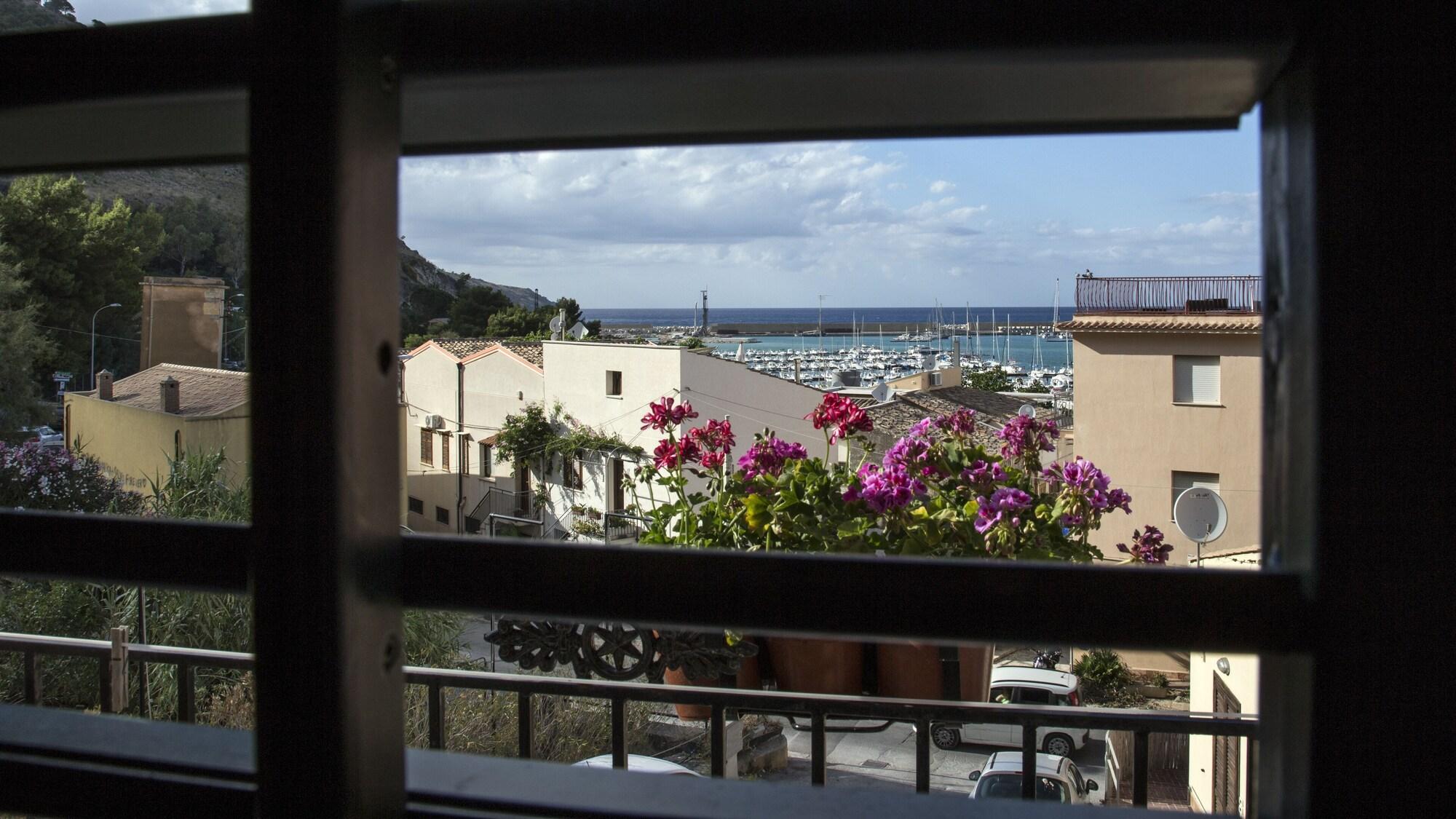 Cerri Hotel Trapani Bagian luar foto