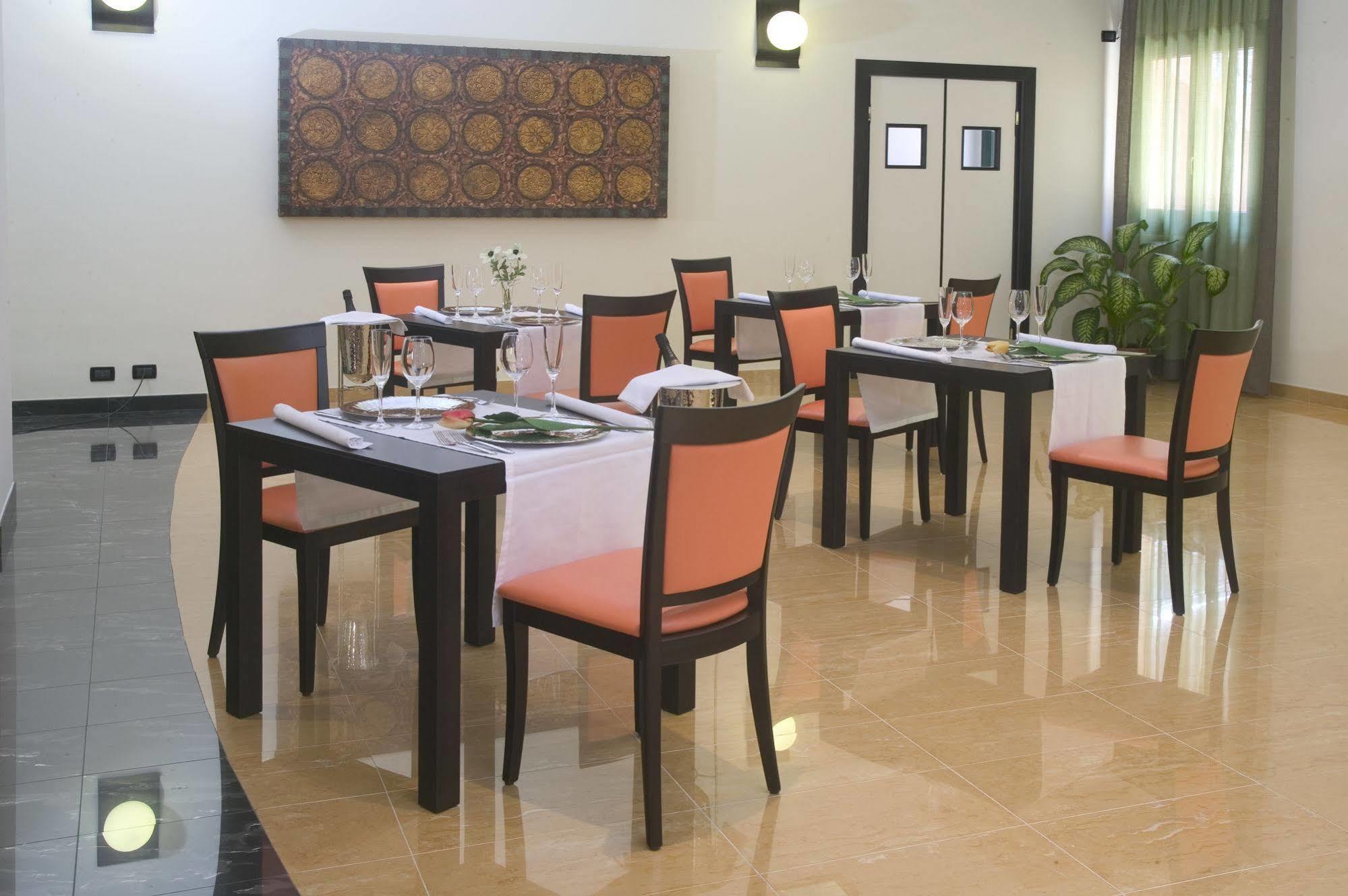 Cerri Hotel Trapani Bagian luar foto